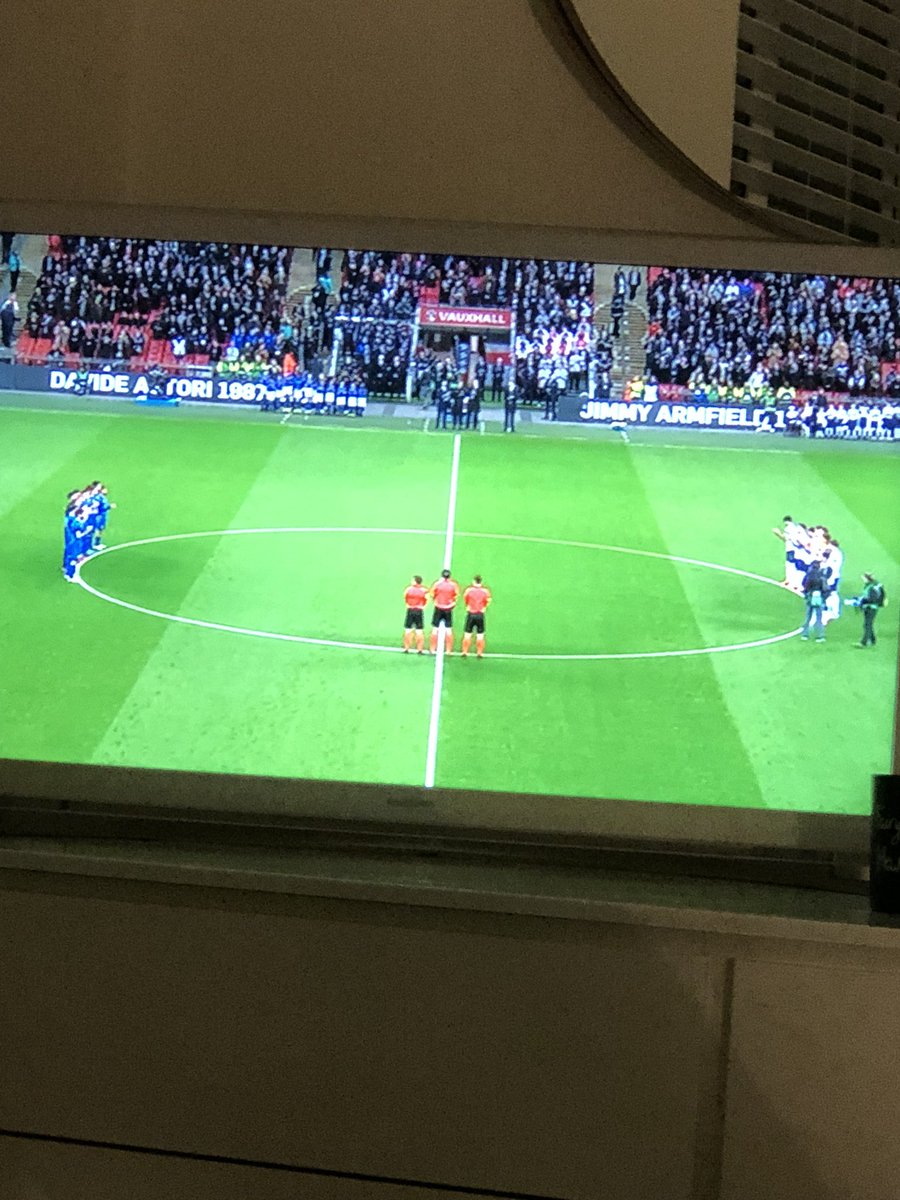 Ella Durrant tweet media