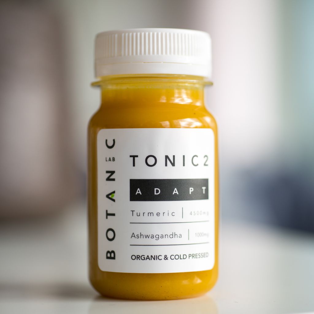 BotanicLabDrink's tweet image. Adapt to #springtime with our #Tonic2. A complex blend of Turmeric and Ashwagandha gives this shot it's punchy, #powerful taste 👊🏼