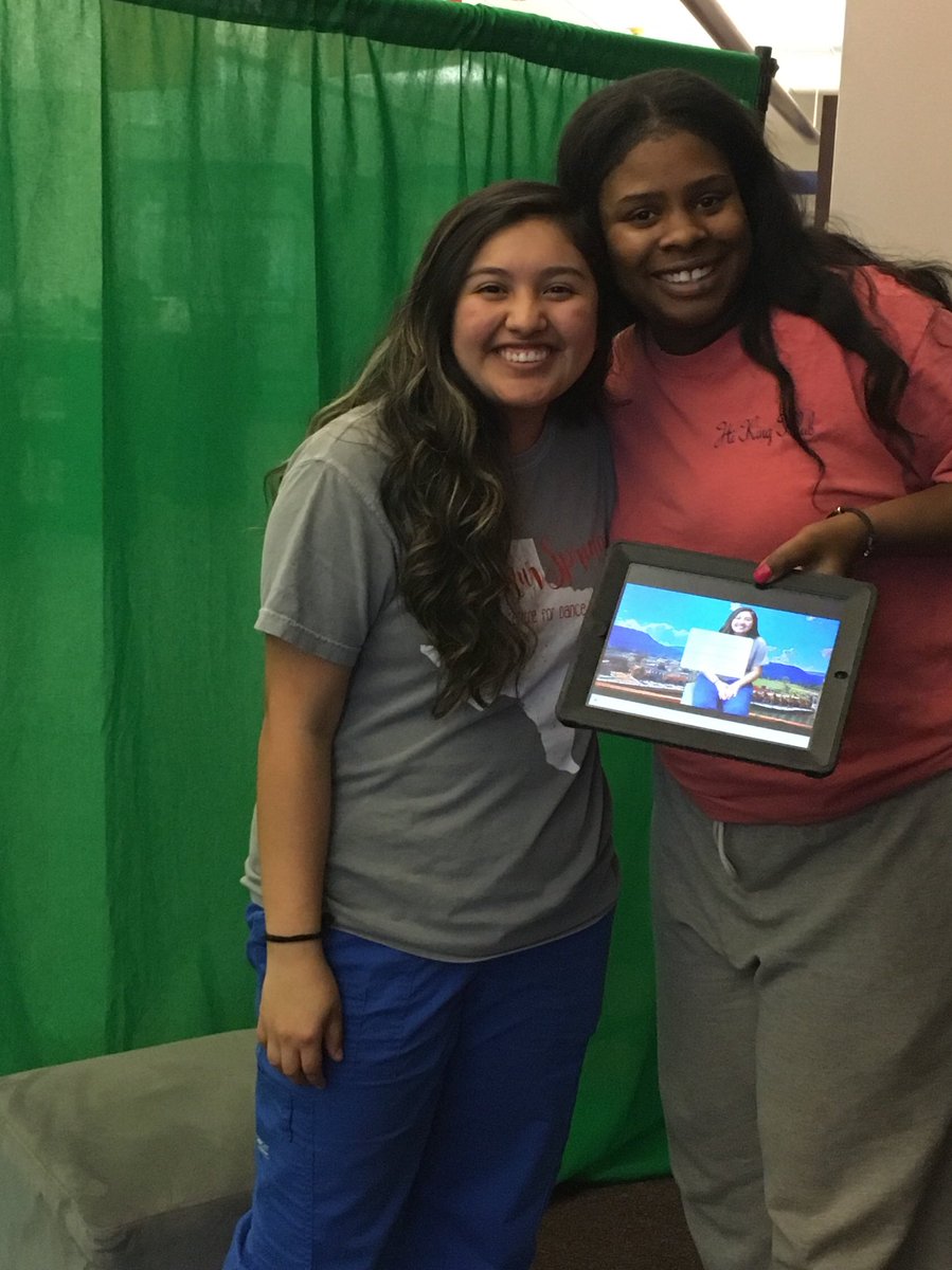 SSHS Library tweet media