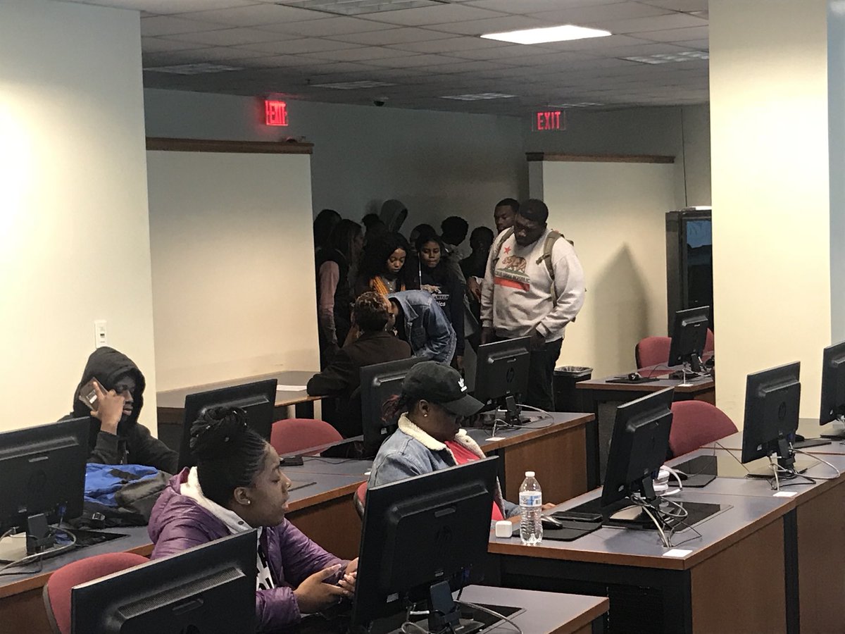 Students lined up to get into the UNCF Scholarship &amp; Internship Workshop!