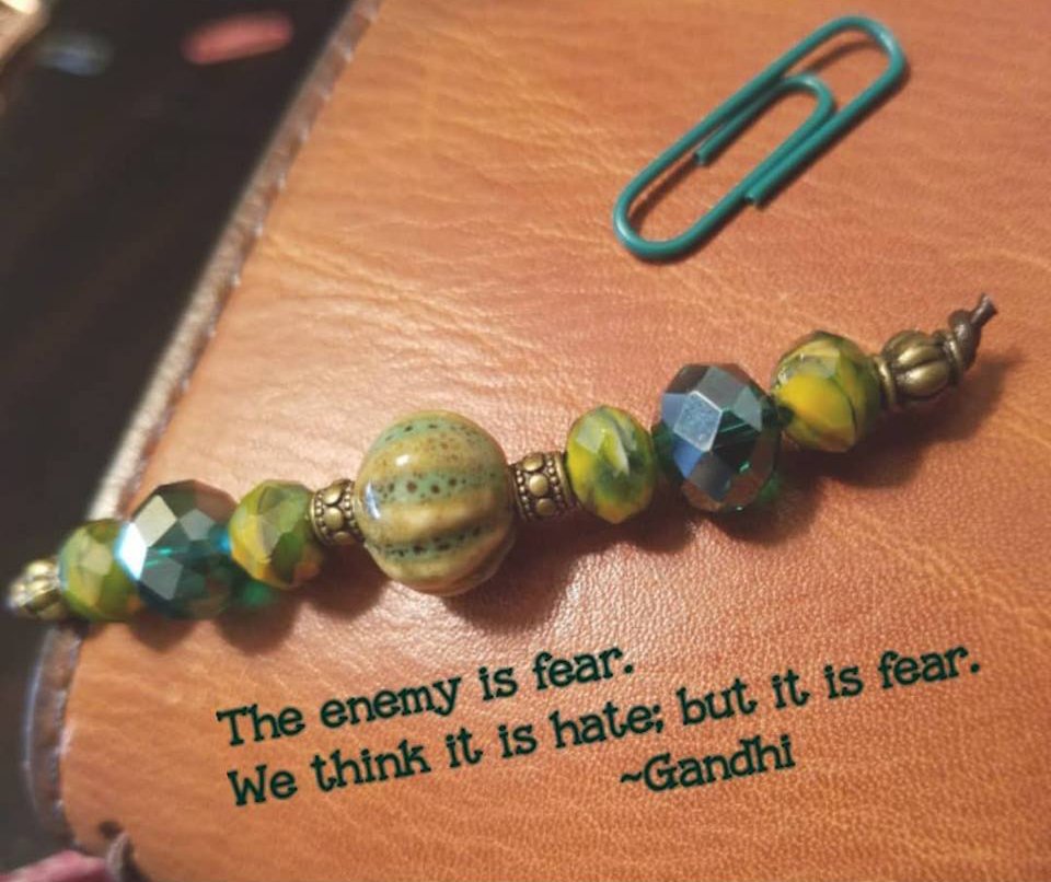 MELT_Creations's tweet image. Wise words from Gandhi this Tuesday. 
Don't forget to check out our Etsy store regularly, we are always adding new pretties.
etsy.me/2HFKzqW  #meltcreationsUS #etsyshop #travelersnotebook #tncharms #plannercharms #BuJo #journalinglife #chicsparrow