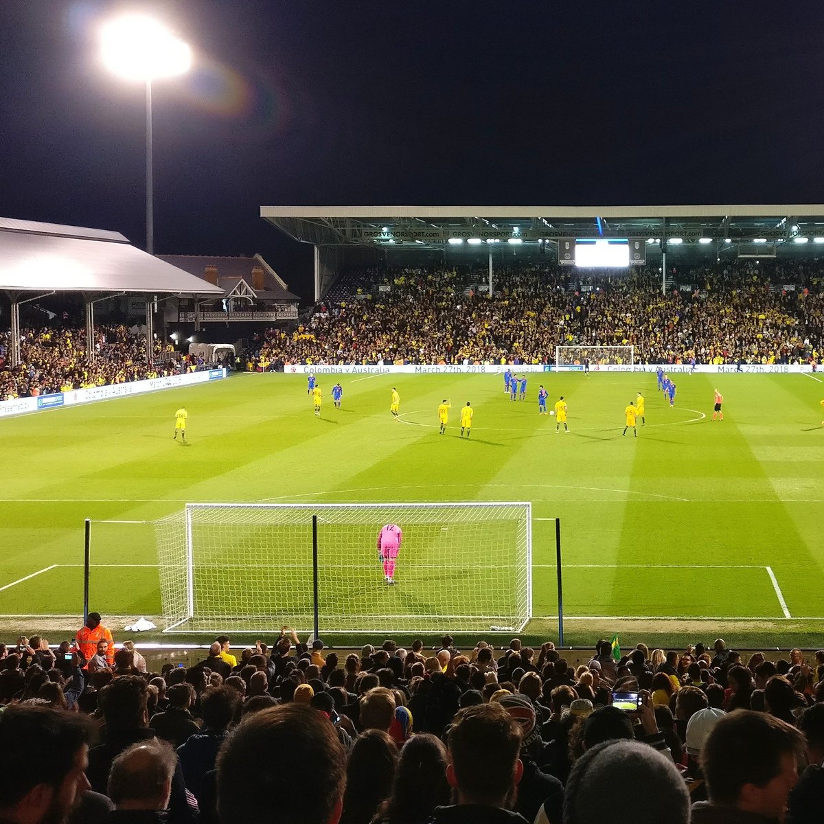 conlin's tweet photo. Outclassed on paper, but always a chance. C'mon Aussies! #Socceroos #Straya #Aussie #Australia #CravenCottage #Fulham #SW6 #dontmentionthesandpaper https://t.co/H0ftFZJMd8