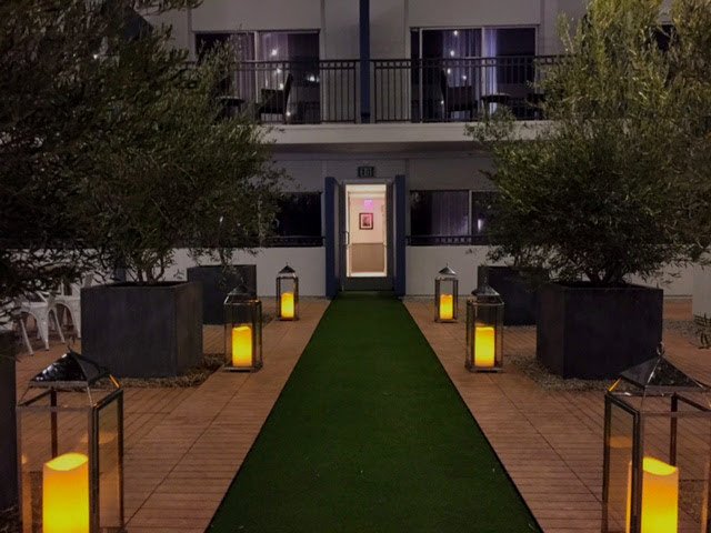 Follow the yellow lit road!

luxehotels.com/rodeodrive/

#luxehotels #boutique #losangeles