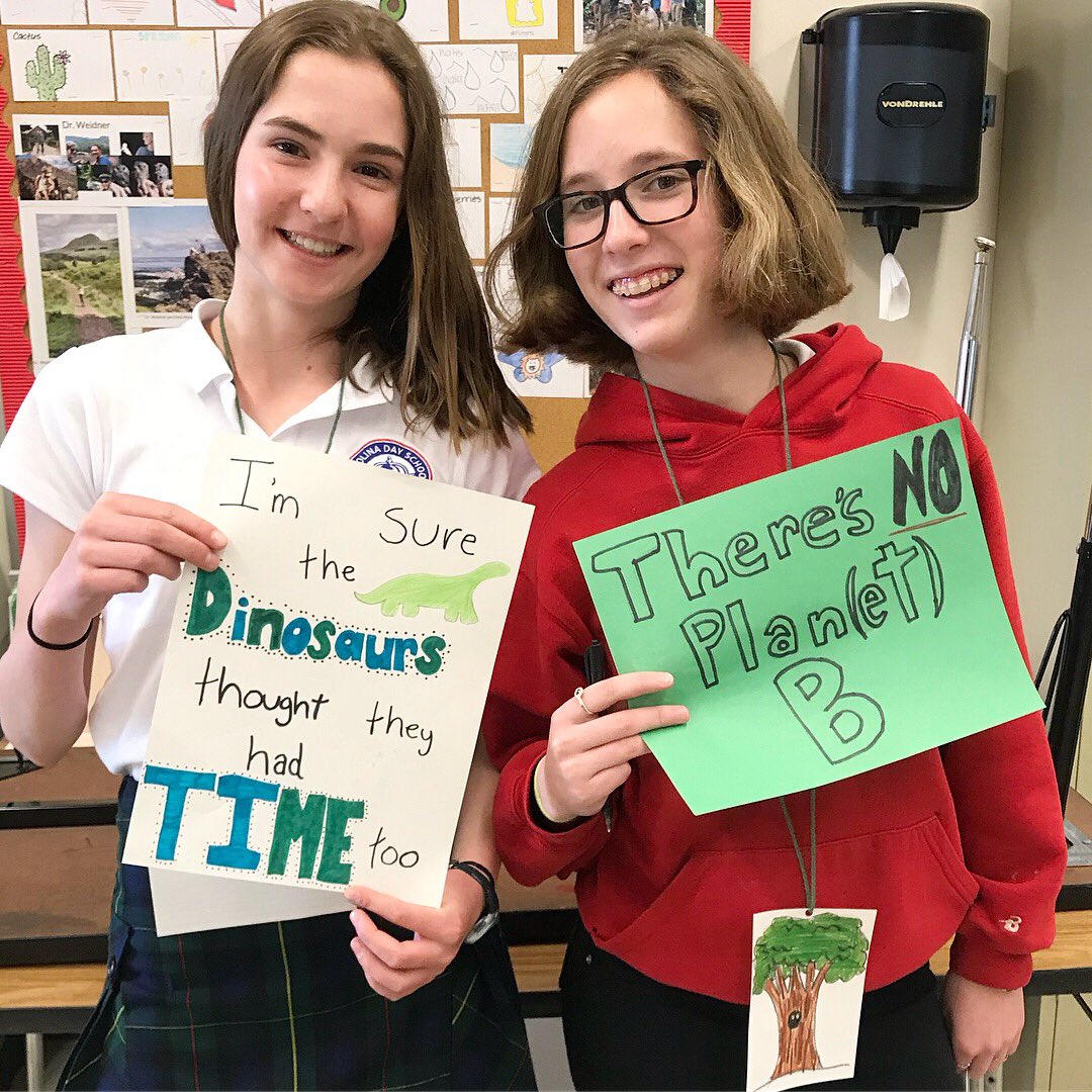 KWeidner1's tweet photo. Nearly saved the planet in our UN Climate Simulation, missing our goal by just 0.4 degrees. Thanks @WorldClimate @carolinaday #cdslearns https://t.co/jBOPYBXYHg