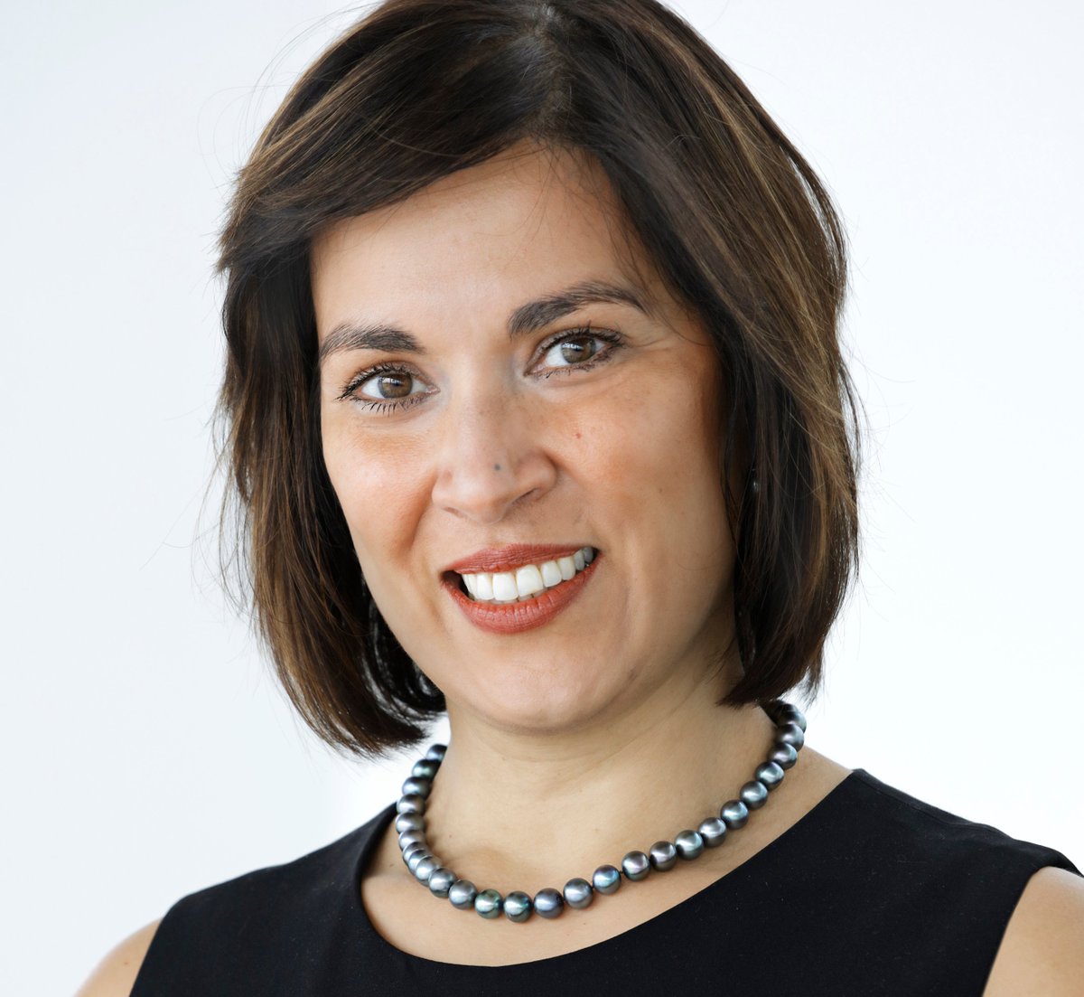 Kenneth Greven tapaus on järkyttänyt musiikin ja tanssin maailmaa. Miksi Grevelle silti järjestetään jäähyväisgaala? Mihin Kansallisooppera ja -baletti nyt suuntaa tiensä? Pääjohtaja Gita Kadambi vastaa nyt Rondon kysymyksiin.rondolehti.fi/artikkelit/git…