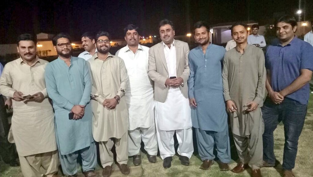 ZuaidJunejo1's tweet image. #Hyderabad | Had a great gathering with our beloved young MPA Minister #LocalGovtSindh brother @jamkhanshoro &amp;amp; his brother #PPP young leader @bilalshoro376 at there residence.