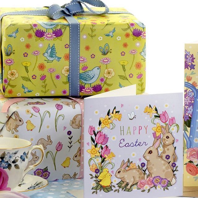 ArtworkByAngie's tweet photo. Nearly time! Plenty of spring colours to get in the mood.
#easterbunny #easter #springcolours #springcolors #springcollection #easterdesign #etsyeaster #etsy #eastercards #giftwraps #giftwrapping #wrappingpaper #giftwrapped #paperie #papergoods #instades… https://t.co/2RRkpbpSdj https://t.co/UCmvtTif19