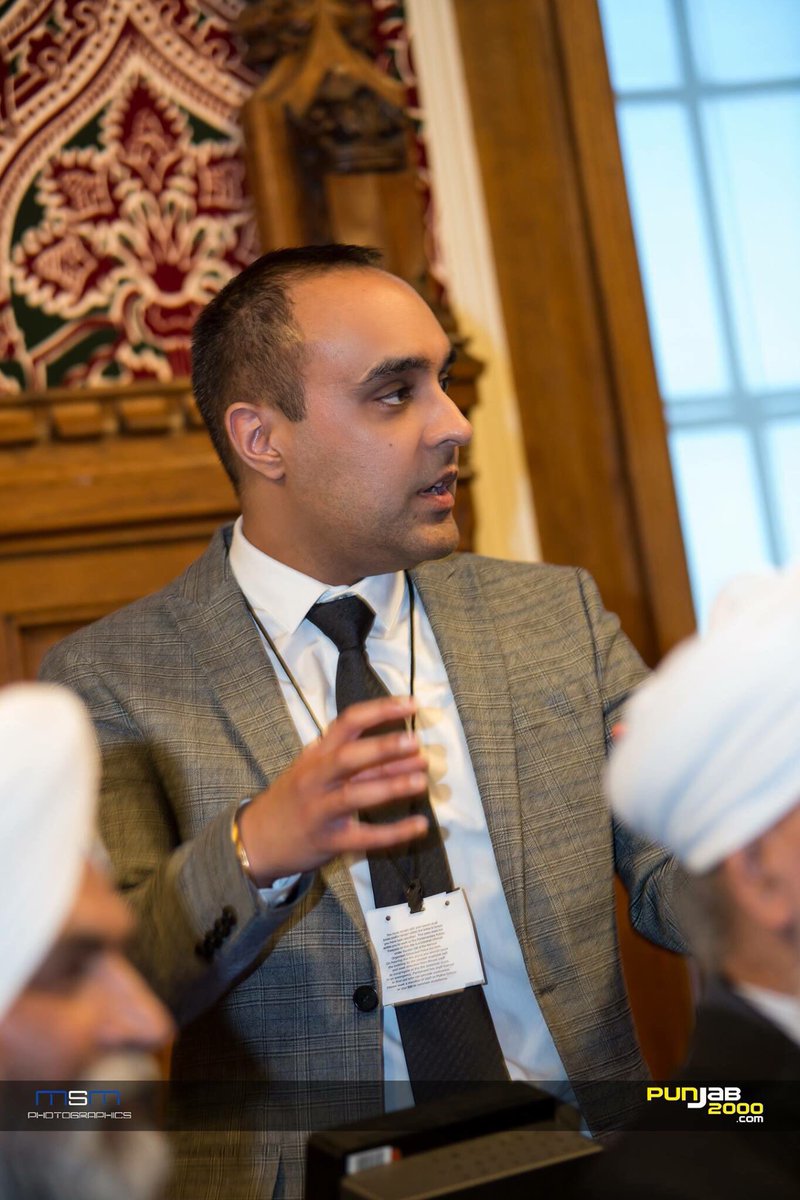 GV_music's tweet photo. Pleasure to attend and speak at an event honouring @harbhajanmann for his contribution to Punjabi arts in the Houses of Parliament yesterday. Thank you to @TanDhesi and @Kirat_Raj for making it happen, huge respect for all the great work you’re doing. https://t.co/9NfKX5D6Xw