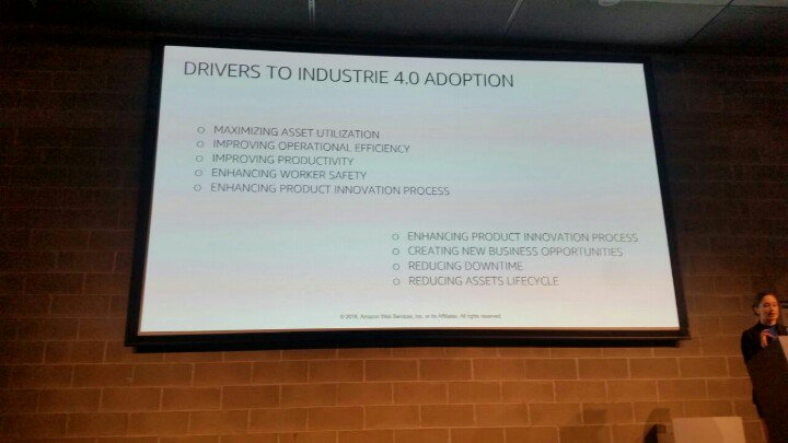 abilardi's tweet image. #thankyou @Reply_ITA for #industry40 and #smartapplication with #IoT and #BigData at #AWSSummit #Milano #27marzo #Sabelt