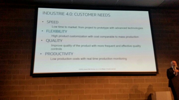 abilardi's tweet image. #thankyou @Reply_ITA for #industry40 and #smartapplication with #IoT and #BigData at #AWSSummit #Milano #27marzo #Sabelt