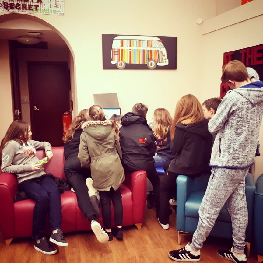 CLDCYTDundee's tweet photo. Steering group working hard @TheCornerDundee discussing #YOYP18 art project https://t.co/LcGNy5ho2x
