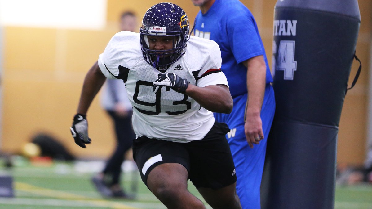 CFL's tweet photo. .@WLUAthletics DL @RealRashariH pens article documenting his #CFLCombine experience 

READ: https://t.co/hsmpxYa5jY https://t.co/iRvCherZht