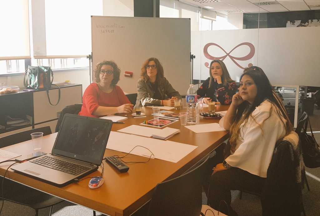 Preparando #WCSRoadshow GOLD con las #trainingambassador en Barcelona! Lets play a game... Interactive, fun &amp; passionate way to learn! Silver trainings soon...!! <a href="/cantor_monica/">Mónica Cantor</a> <a href="/MissLumpen/">Pepa Lumpen</a> <a href="/TRamosDesi/">Desiree Trascastro R</a> <a href="/LiviaGonzalo/">Livia Gonzalo</a> <a href="/MonicaAnasi/">Monica A</a> <a href="/andreakuace/">andreacuace</a> <a href="/encarni_no/">Encarni Navarro</a> <a href="/KiraRiga/">Kira</a> <a href="/newjudita83/">Judit</a>