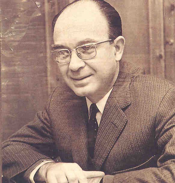 xavisarria's tweet photo. Tu recitaves Kortatu
Jo el Llibre de Meravelles

25 anys sense el mestre
#VicentAndresEstelles https://t.co/jbk2nJ5ZLX