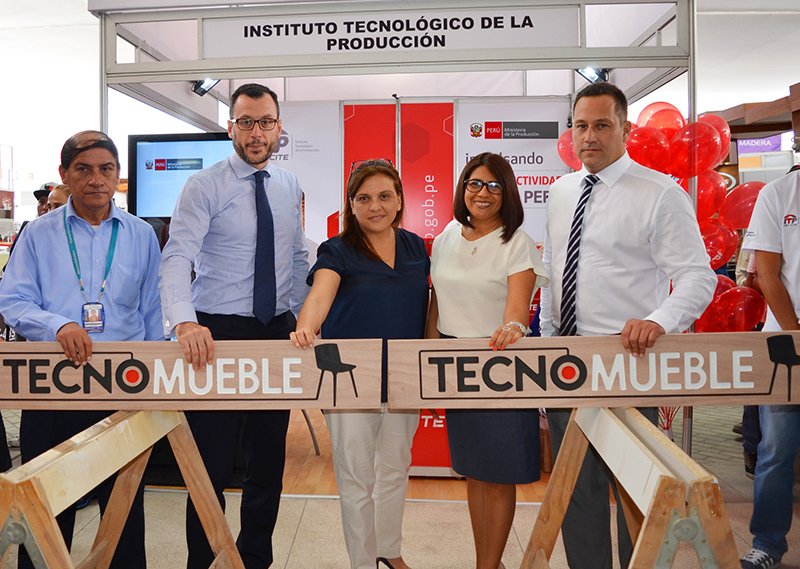 ITPproduccion's tweet photo. Empresarios #MIPYME del sector del #mueble y la #carpintería recibieron charlas técnicas, conferencias y talleres demostrativos gratuitos en la VIII edición de la Feria #Tecnomueble 2018 https://t.co/zVEmugDvpZ https://t.co/IP7kPuyLHd