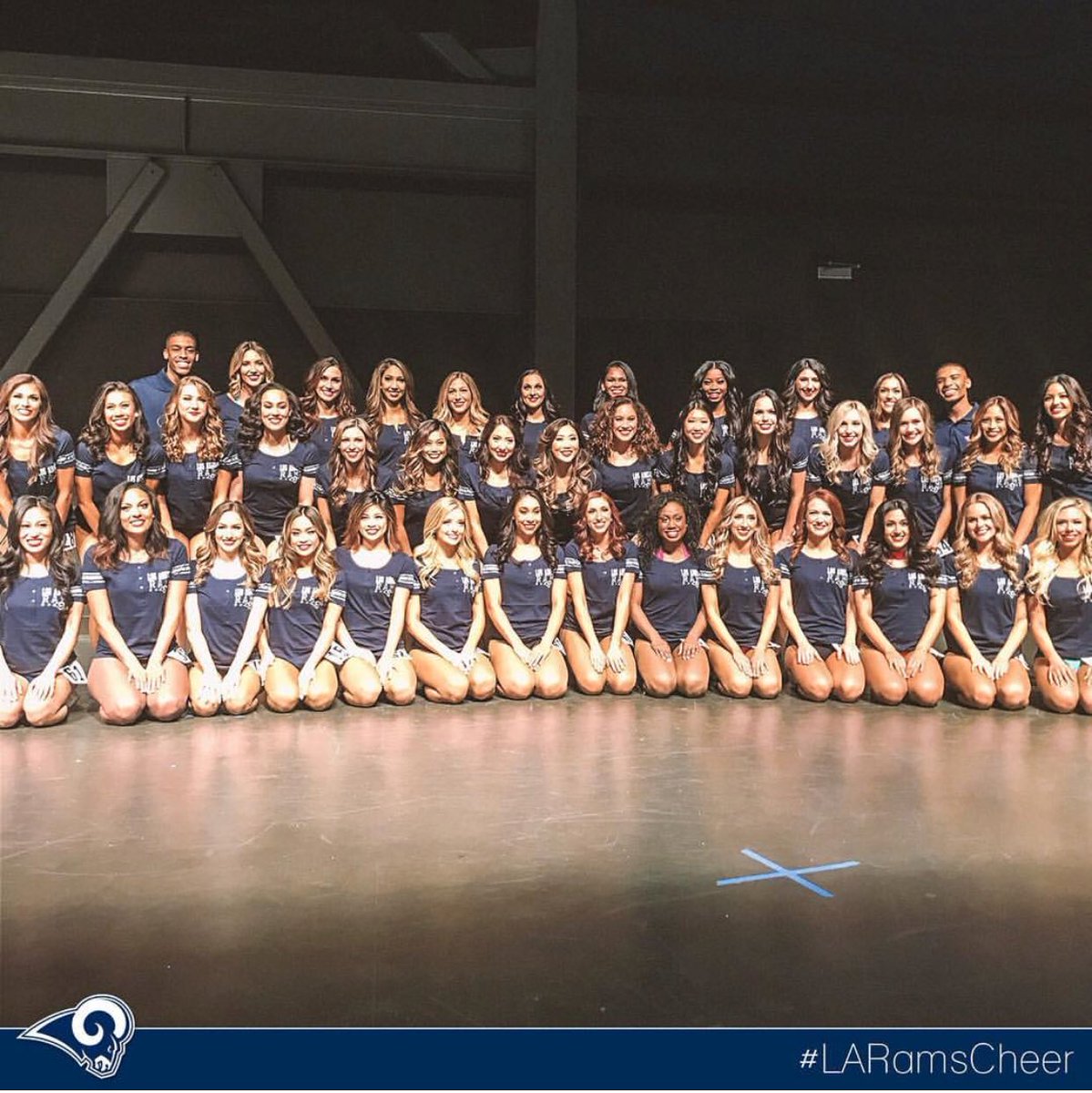 NapoleonJinnies's tweet image. Still can’t belive I’m one of the first males in history to be a pro NFL cheerleader! Everyone’s support and love has been insane! 😭 thank you and GO RAMS! @RamsNFL @LARamsCheer  #LARams