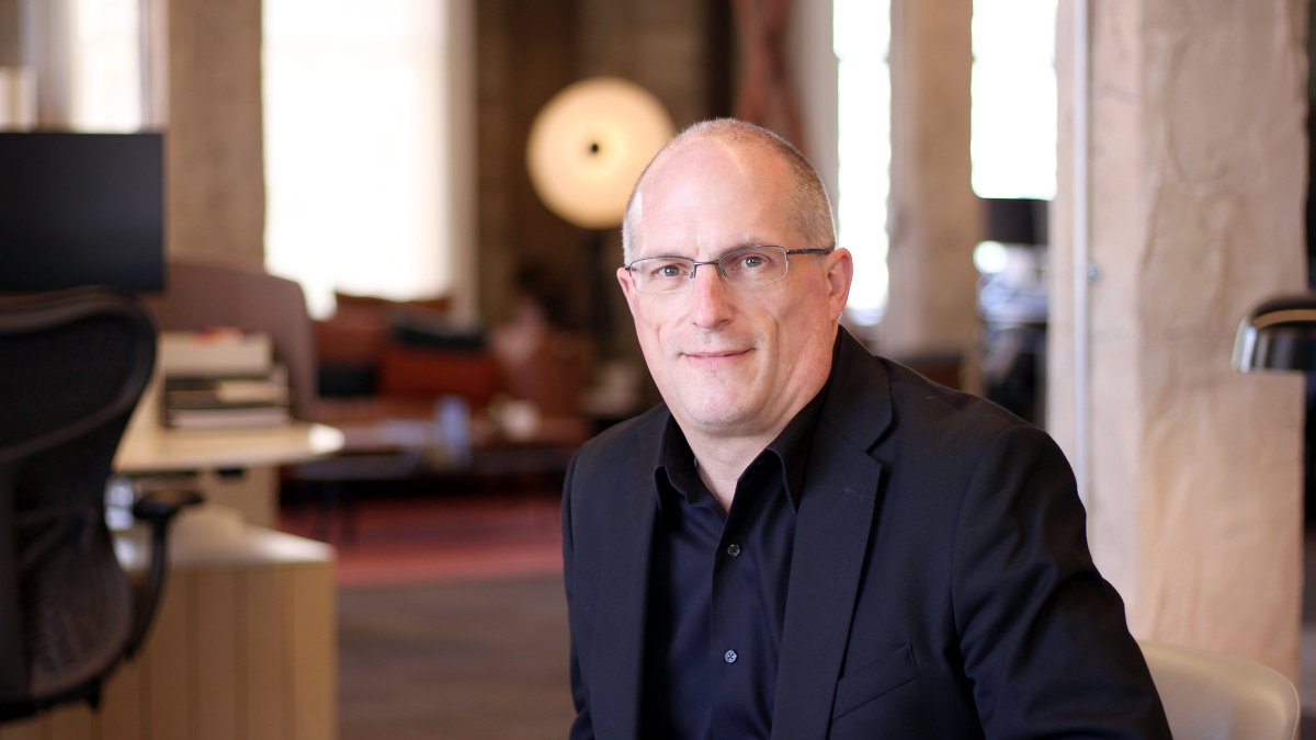 pivotinteriors's tweet photo. Passionate, dedicated, self-motivated -- Meet Robert Colson, an exceptional member of #PivotSF's design team. Read more about Robert in our latest Design Spotlight: https://t.co/0OC9PgkQxI https://t.co/QmVZtgzZTP