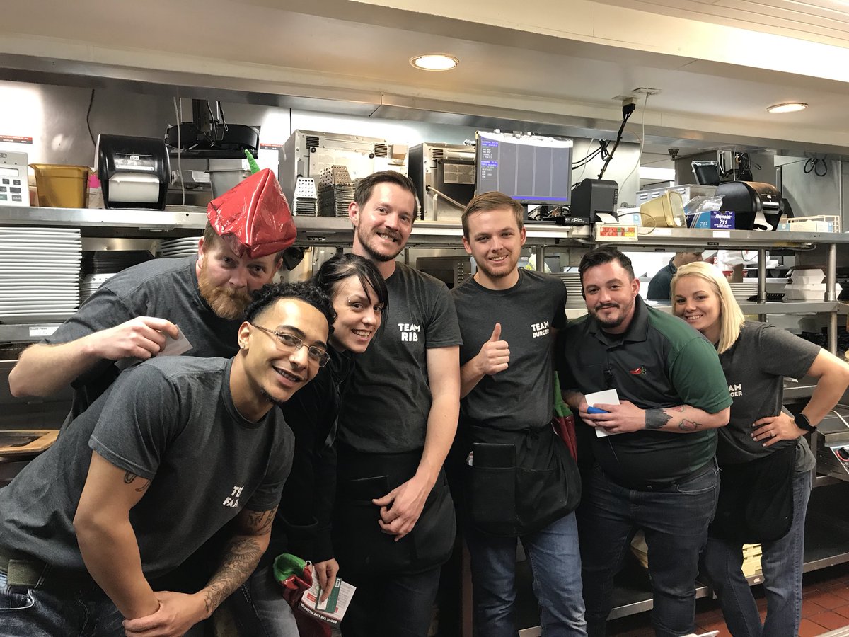 Thank you for letting me be a part of your team today <a href="/Chilis/">Chili's Grill & Bar</a> Tulsa!! And thank you Ashley, Tabitha, Dickey and Deandre for always going above and beyond for your Guests!! #ChilisLove