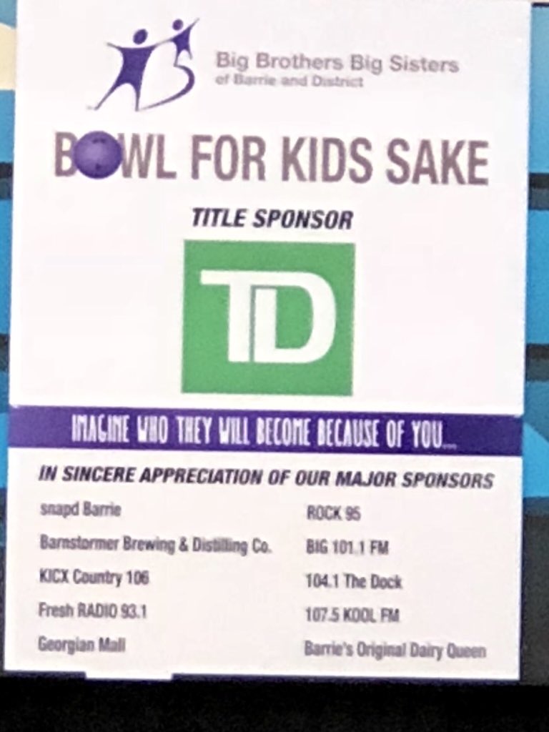 Bowling with Team Barrie Bayfield for a great cause #rocknbowlforkidssake #barriebigbrothersbigsisters <a href="/TrentadueAndrew/">Andrew Trentadue</a> <a href="/KarenYoussef_TD/">Karen Youssef</a>