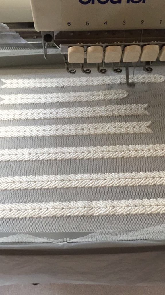 PengDesigns's tweet image. custom designed wedding dress by @lesleydefreitas Bespoke embroidery by @PengDesigns #embroideredbutterflies #embroidereddragonflies birds and hearts 💕