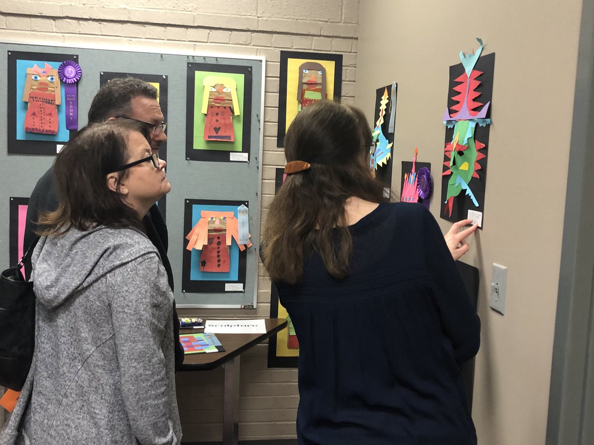 Great turnout for the 2018 @BC_Schools K-5 Art Show! #BCSRocks