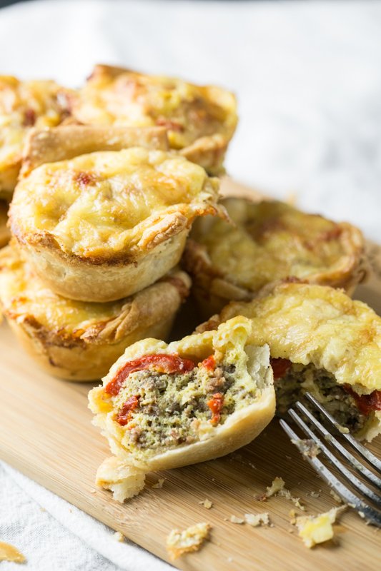 chattavore's tweet photo. #ad These mini sausage and red pepper quiches with Odom's Tennessee Pride breakfast sausage that I picked up at @Walmart are #breakfastgoals2018! #collectivebias https://t.co/O80ZcGcI44 https://t.co/dMQV0zFSOm