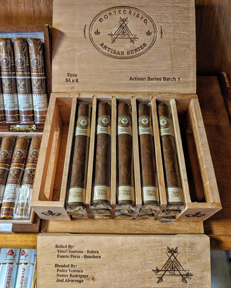 tobaccotinEP's tweet photo. Back in stock for a limited time! The #MontecristoArtisan is blended from a private batch of Montecristo's most precious tobacco, each leaf handpicked by 3 of their Grupo de Maestros. Medium-full bodied with notes of coffee, cream, and Earth. #TobbacoTinEP #SOTL #BOTL #EPT https://t.co/SDqQjuFnfr