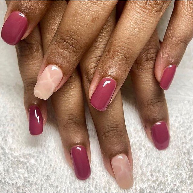 NightLightNails's tweet photo. Nice and clean ✨We love the marble detailing! 💅🏽 https://t.co/rZHzs0lHje
