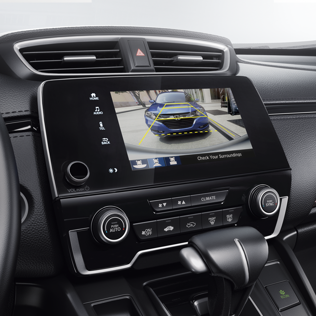 Honda_Autos's tweet image. La nueva Honda CR-V llegó para sorprenderte más de lo que esperabas. Diseño más deportivo, agresivo y moderno. Conducción más emocionante. Nueva tecnología Smart. #Vivíunpasoadelante #NewCRV