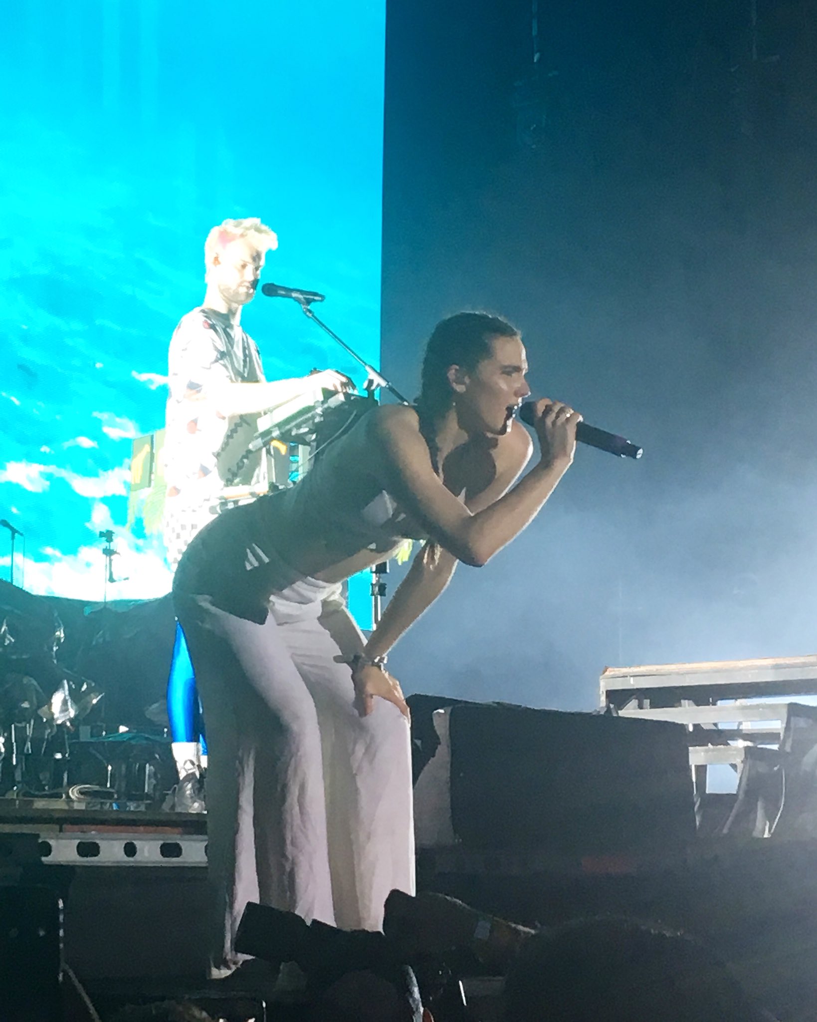 hei m sica on twitter sofi tukker en el escenario hei m sica on twitter sofi tukker en el escenario
