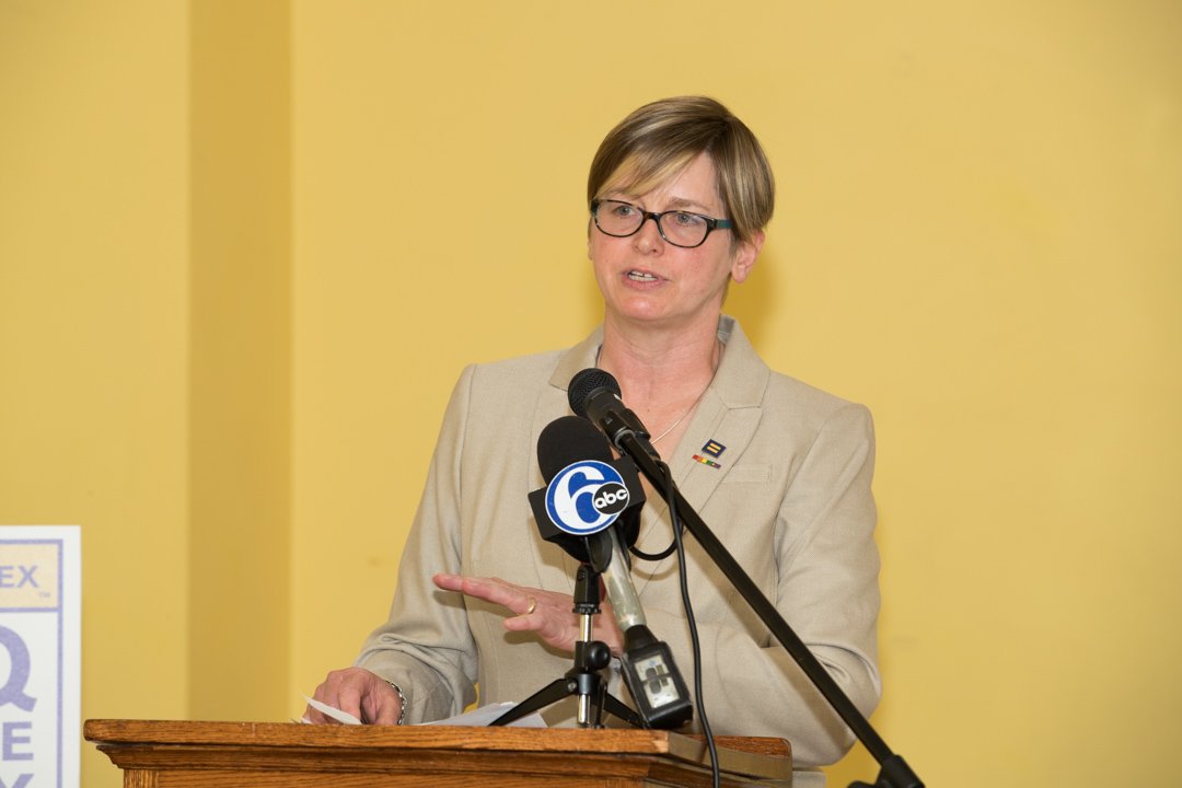 Parents, health care professionals, and community advocates at HRC's 2018 HEI launch.