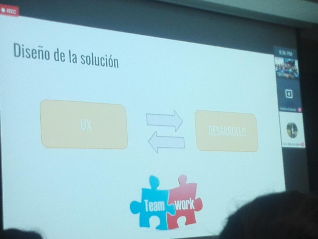 RoArriaza's tweet photo. El eterno romance UX y Developers ❤❤ #Melidevelopers #hackgirlschile @hackgirlschile @Mercadolibre https://t.co/MVNQLYZnyW
