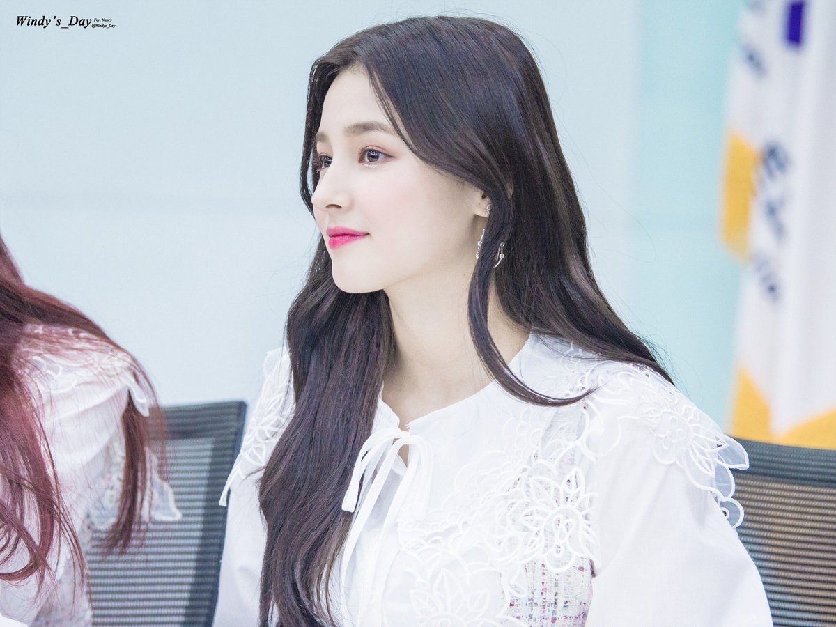 nancypicture's tweet photo. she’s incredibly beautiful ♡ https://t.co/duD8zJltAQ