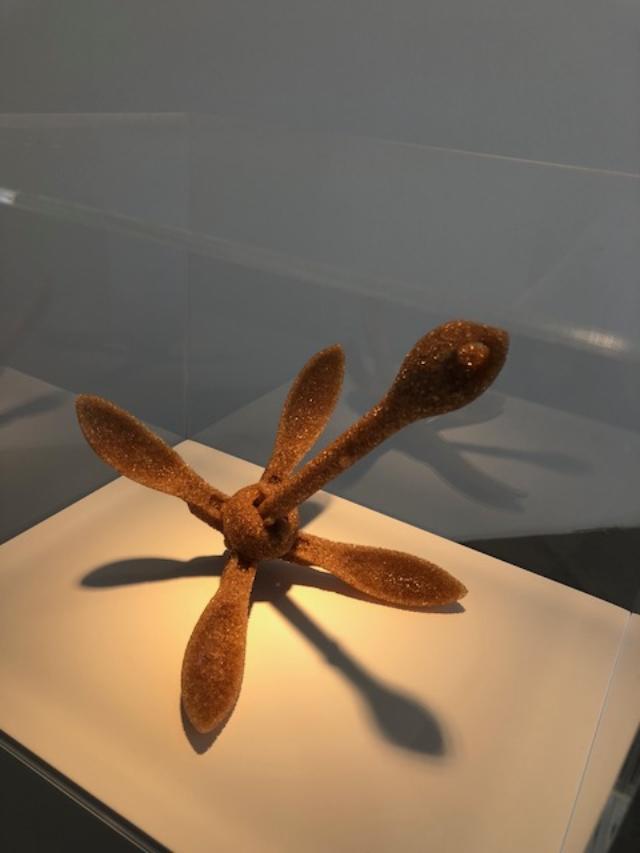 ObrasMNBA's tweet photo. Las esculturas de azúcar de Zineb Sedira y su mirada sobre el comercio de este commodity... https://t.co/oxiyt2I0NP #arte #art https://t.co/aE2sVtsDFb