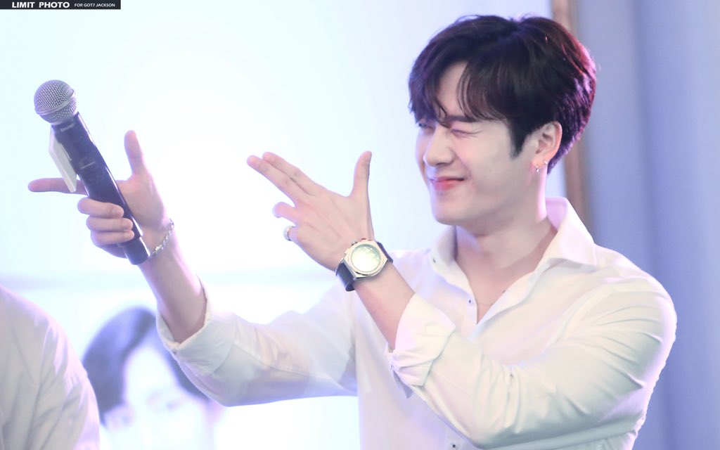 Poompuii3's tweet image. Happy BirthDay jackson 🎂
แจก 100 บาท 2 รางวัล เนื่องจากวันเกิด แจ๊คสัน 
รีทวิตนี้ ไปเลยจ้า
 #KingJacksonDay