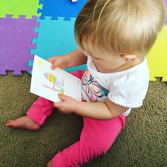 This little girl loves getting mail! 💌
.
#babygirl #mailcall #mailtime #specialdelivery #mamalife #littlegirl #momlifeisthebestlife #worldoflittles #girlmama #littlelove ift.tt/2GvK59Y