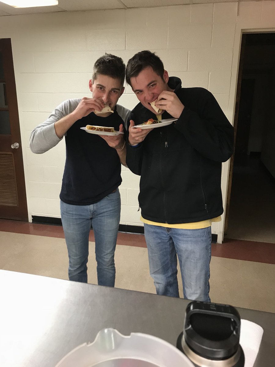 MAB_Charleston4's tweet photo. One of is the photographer of the group. But both are chefs of Charleston’s best Taco. https://t.co/Ekj7cTIQ53