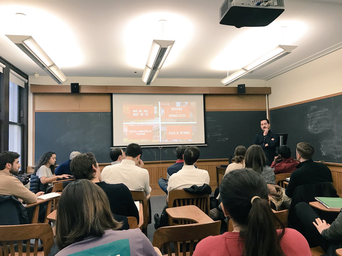 3 out of 5 the most popular athletes in the US are soccer players (Ronaldo, Messi, Neymar). Thank you for the interesting presentation. #CUSDig #CUSportsBiz #ColumbiaSPS #Copa90US