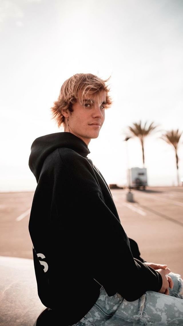 jamiewhothough's tweet photo. Chilling 🏝 https://t.co/v21bzpUQqE