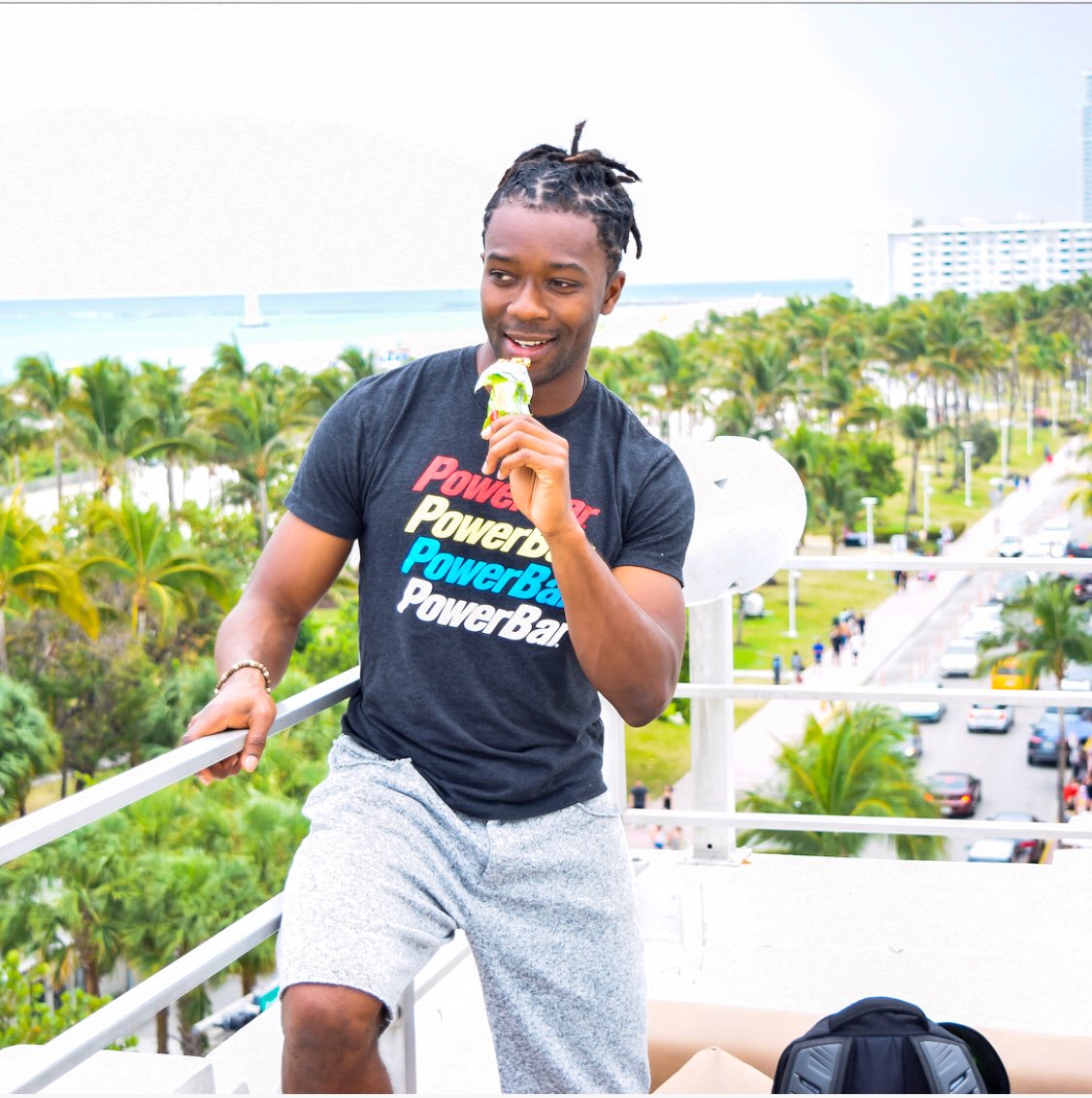 MikeLahoud's tweet photo. Rooftop vibes and @PowerBar Plant Protein is all I need on a Tuesday ☀️🌴
#cityviews #cleanliving #TeamPowerBar #Healthylife https://t.co/nkilEJ2lbf