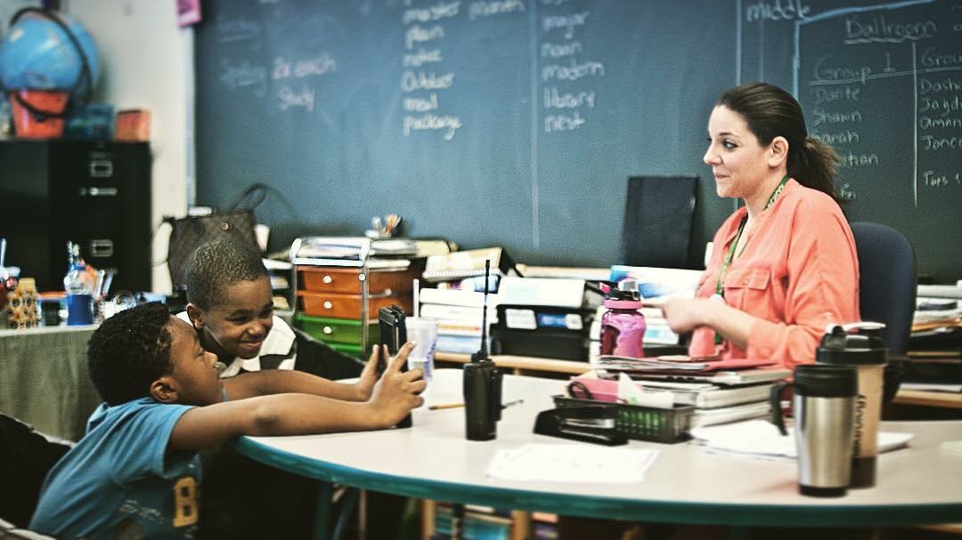 KJOrefice's tweet image. Throw back to two years ago!  Fills my heart to see happy children learning. And having a photographer spend the day helping out my class was such a great experience for all of us!  #smiles #learningatitsbest #comfyseating #meetingeverychildsneeds #messydesk
