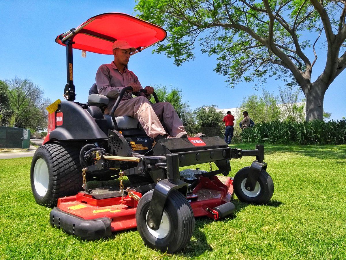 Toro_Tirsa's tweet photo. @TheToroCompany @ToroGolf Delivery at Colonos Las Lomas the Toro GroundsMaster 7200!!! #Tirsa #TirsaMX #TheToroCo #Toro #ToroGolf #TeamToro #ToroDistributorMexico #GroundsMaster7200 #Guadalajara #México https://t.co/tXnyHrZ5FA