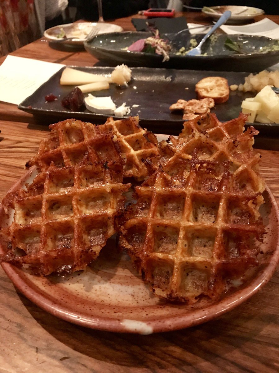 Shout out to <a href="/Go_PAGU/">PAGU</a> for the VIP treatment tonight for our member meet-up 🙌😋