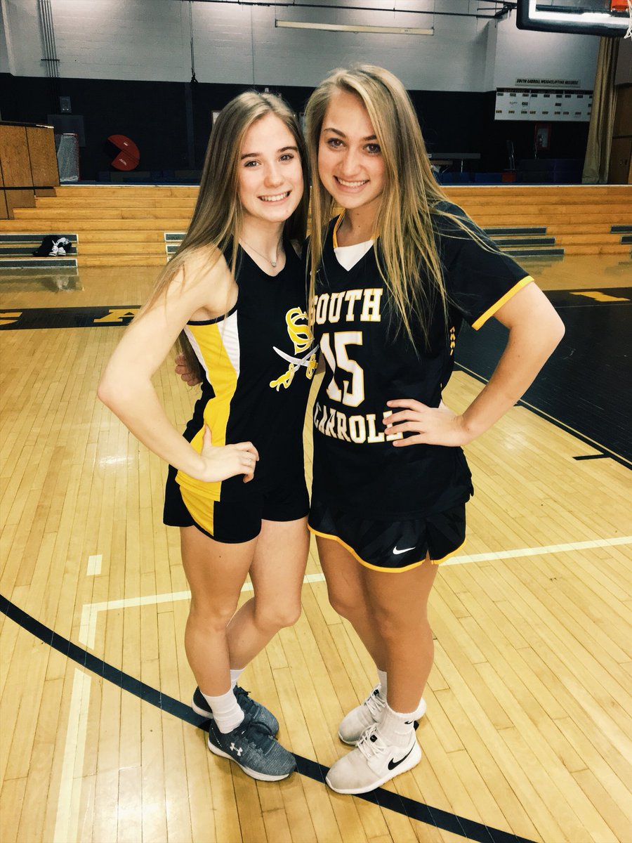 10jmcdermott's tweet photo. Happy bday to my forever BFF I love u so freaking much and so glad I have u in my life here’s to many more cutie sorry I’m a bit late also miss accounting and fhockey XD https://t.co/niFEqeAGlZ