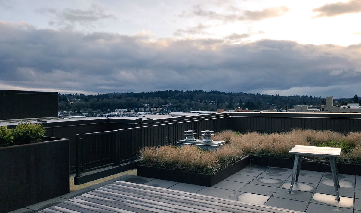 ryan_roemer's tweet photo. Awesome view from @GravityPymts for the March @SeattleNode meetup! https://t.co/sycZqA2PHp