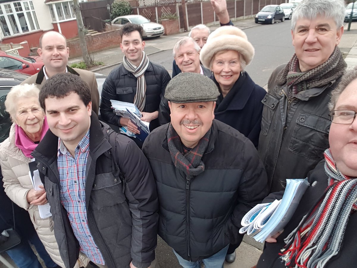 bexleynews's tweet photo. North, South, East or West, rain or shine #Bexley’s Conservative Cllrs are always talking to residents across all of Bexley, and highlighting examples of #investment or projects we’ve delivered for and with residents. #torycanvass #Standingup4Bexley #CommonsenseCouncil https://t.co/fXivN9N2Jz