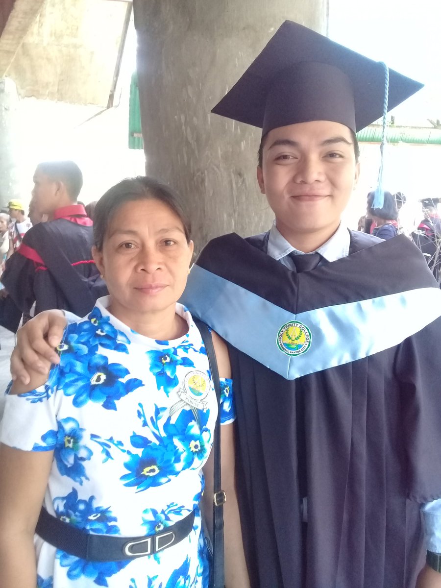 johnraylpt's tweet photo. Commit to the Lord, whatever you do, and all your plans will succeed. -Prov. 16:3 ❤
#GraduationDay #LPTinthemaking #HTCProud https://t.co/zmSibuZBUW