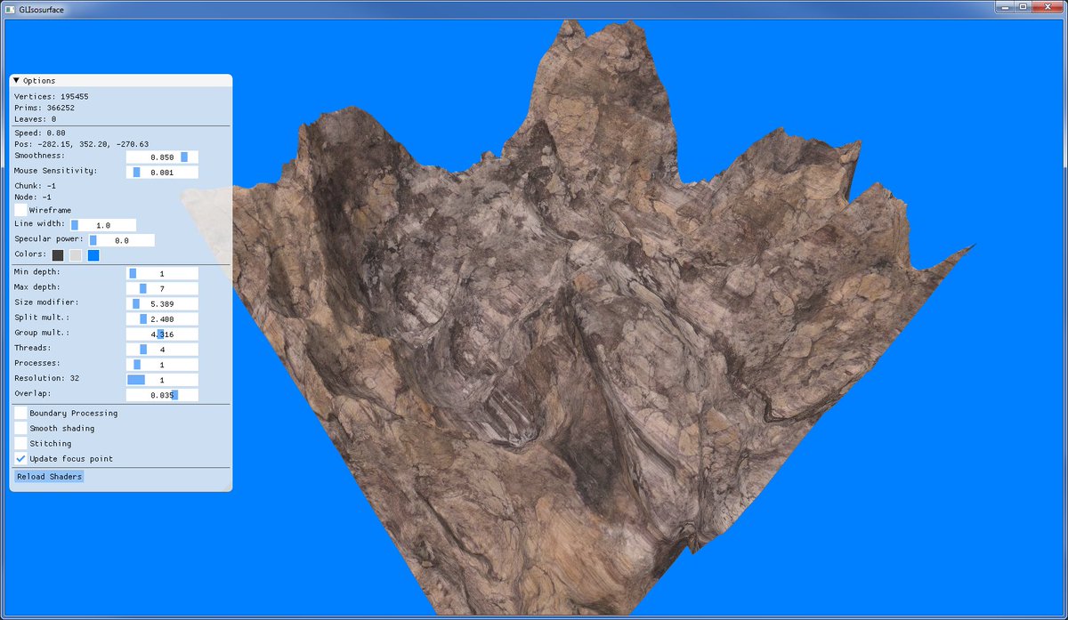 ProgrammerLin's tweet image. Playing with textures. Currently uses 2 samples of the same one at different scales based on the chunk depth. #voxels #gamedev #voxelgamedev #IndieGameDev
