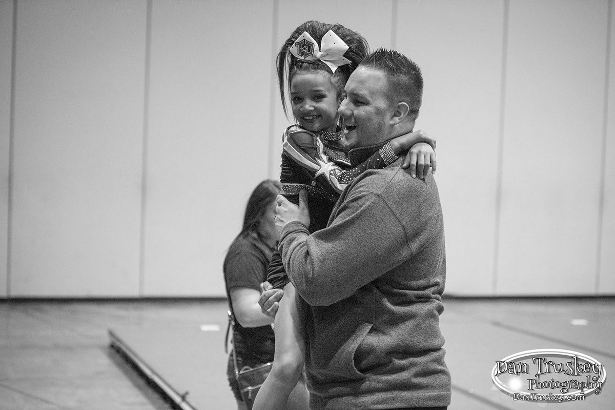 FLTopDog's tweet photo. Love these backstage pics of our amazing athletes and some coaches! A bond like no other!! 💙 https://t.co/etbDcMpJ4h