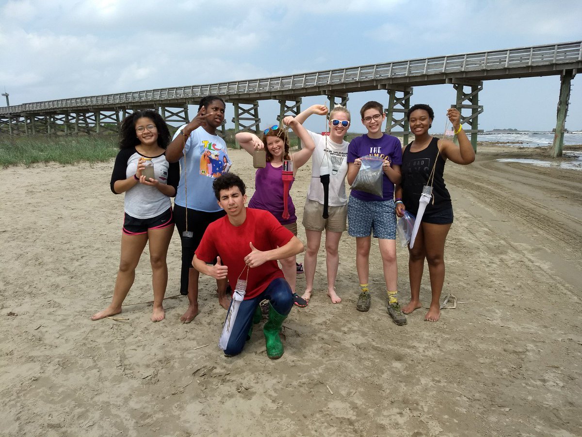 Stevecorbett66's tweet photo. Lusher students head to Grand Isle to plant and test for microplastics. https://t.co/PTG5VkU7GS